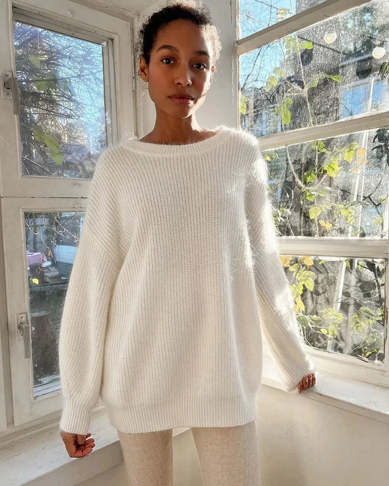 Alana Woman Loose Knitted Cashmere Sweater