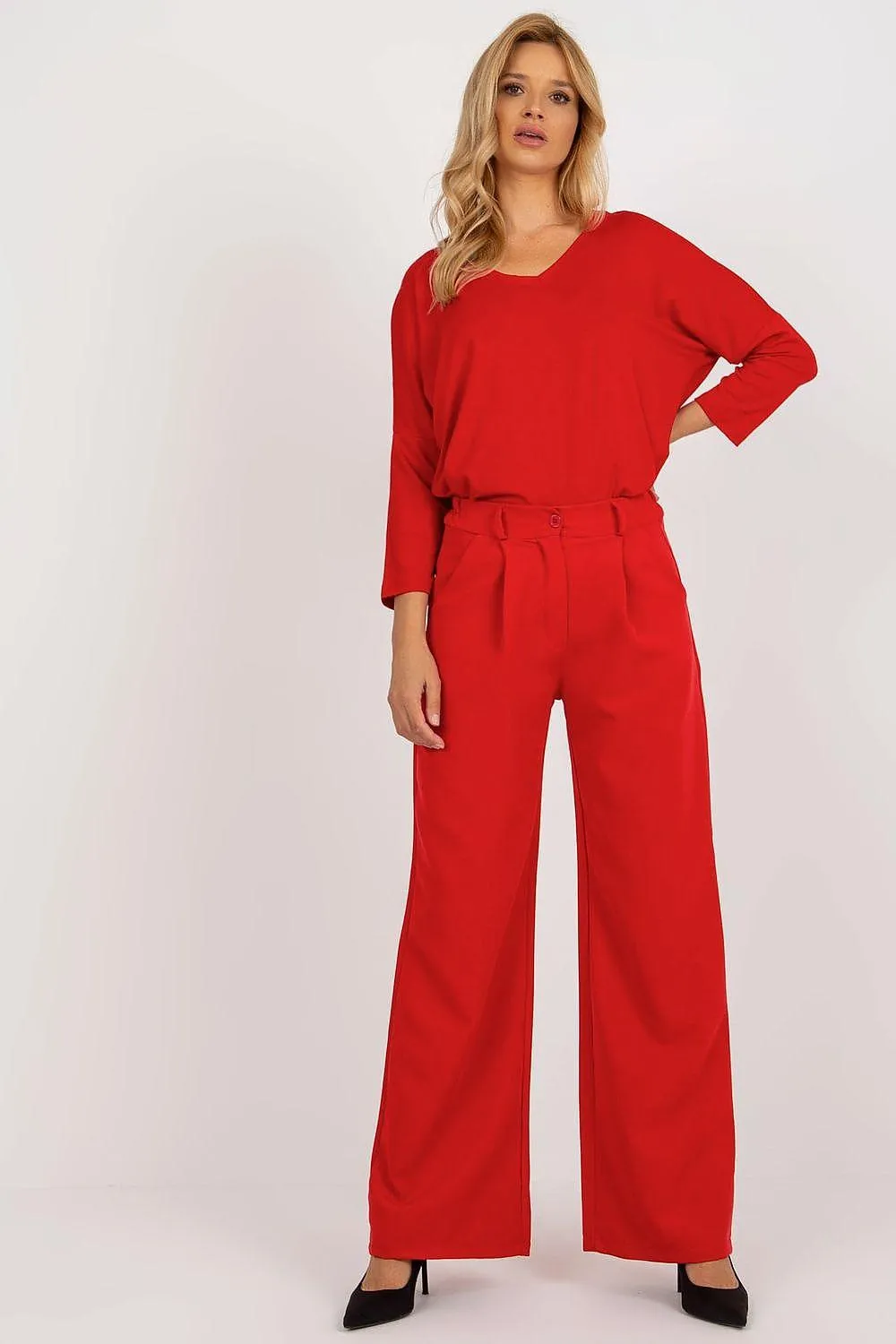 Elegant High-Waisted Pleated Trousers by Italian Moda